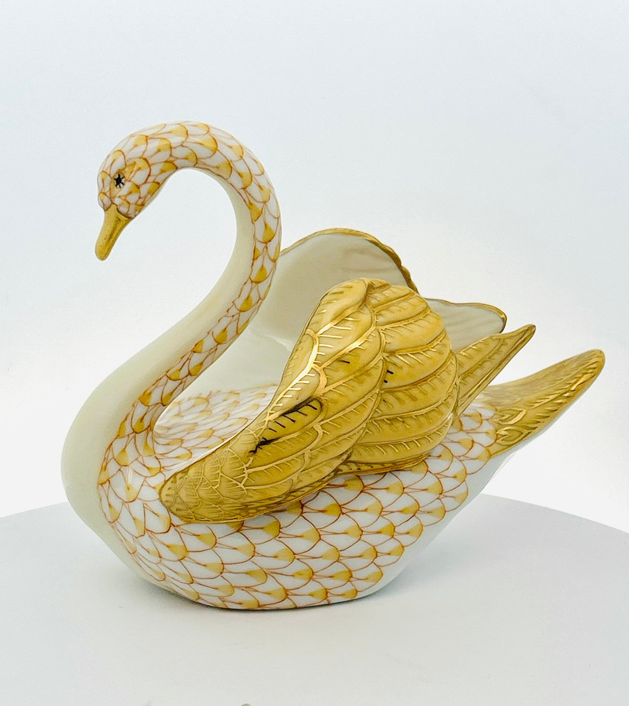 Butterscotch Swan - Herend - Gaines Jewelers