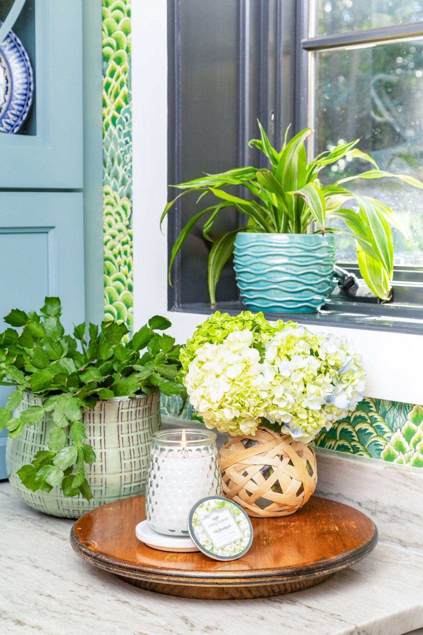 Hydrangea Signature Candle - Greenleaf Gifts - Gaines Jewelers