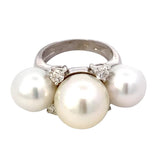 Ring 3 pearls and 4 diamonds 14kt white gold - Gaines Jewelers