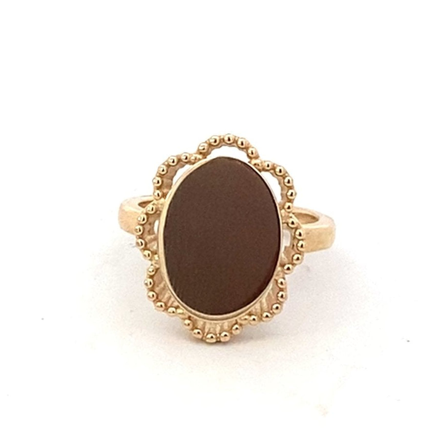 Ring classic signet with a scalloped, beaded edge 14kt yellow gold - Gaines Jewelers