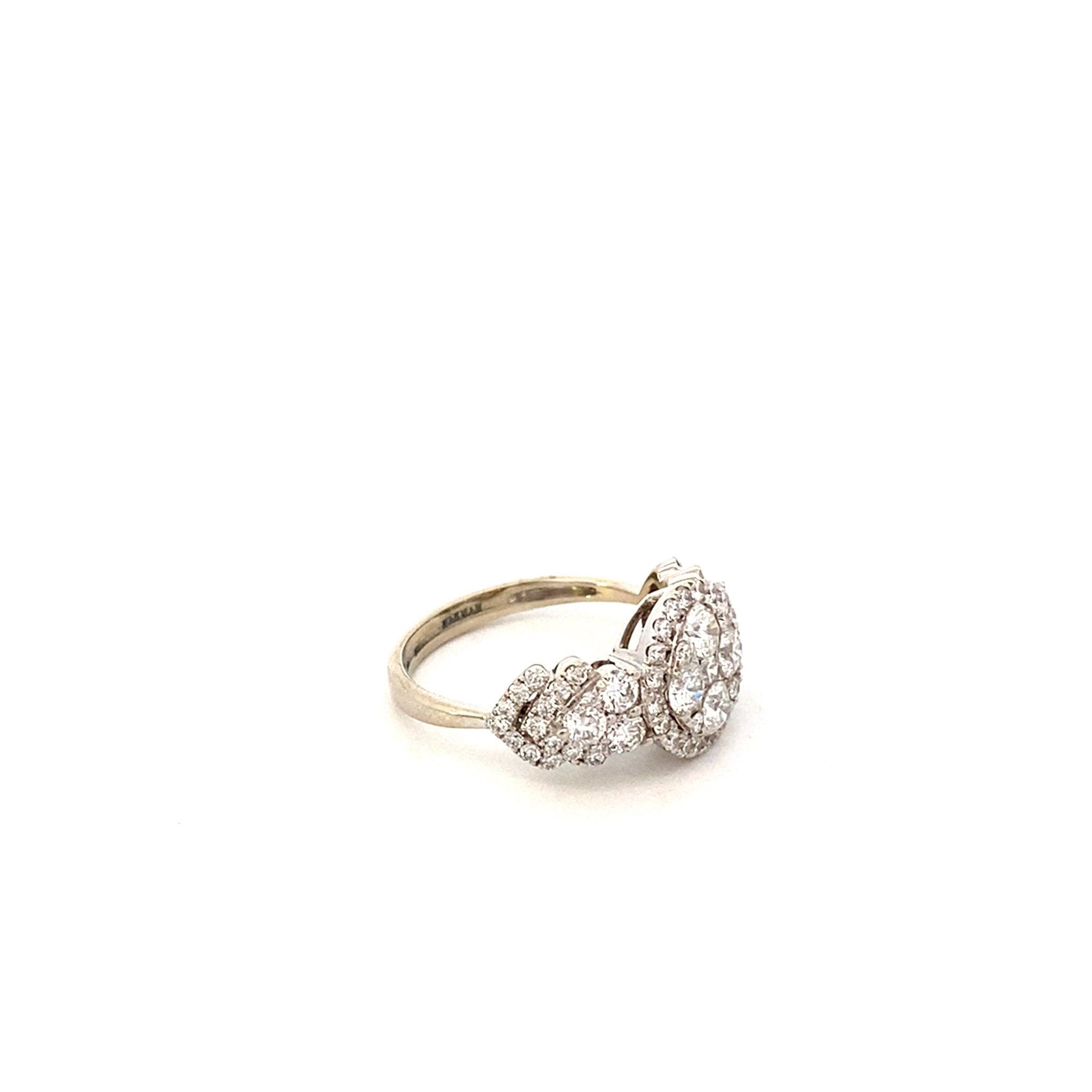 Ring diamond round section chevron sides - Gaines Jewelers