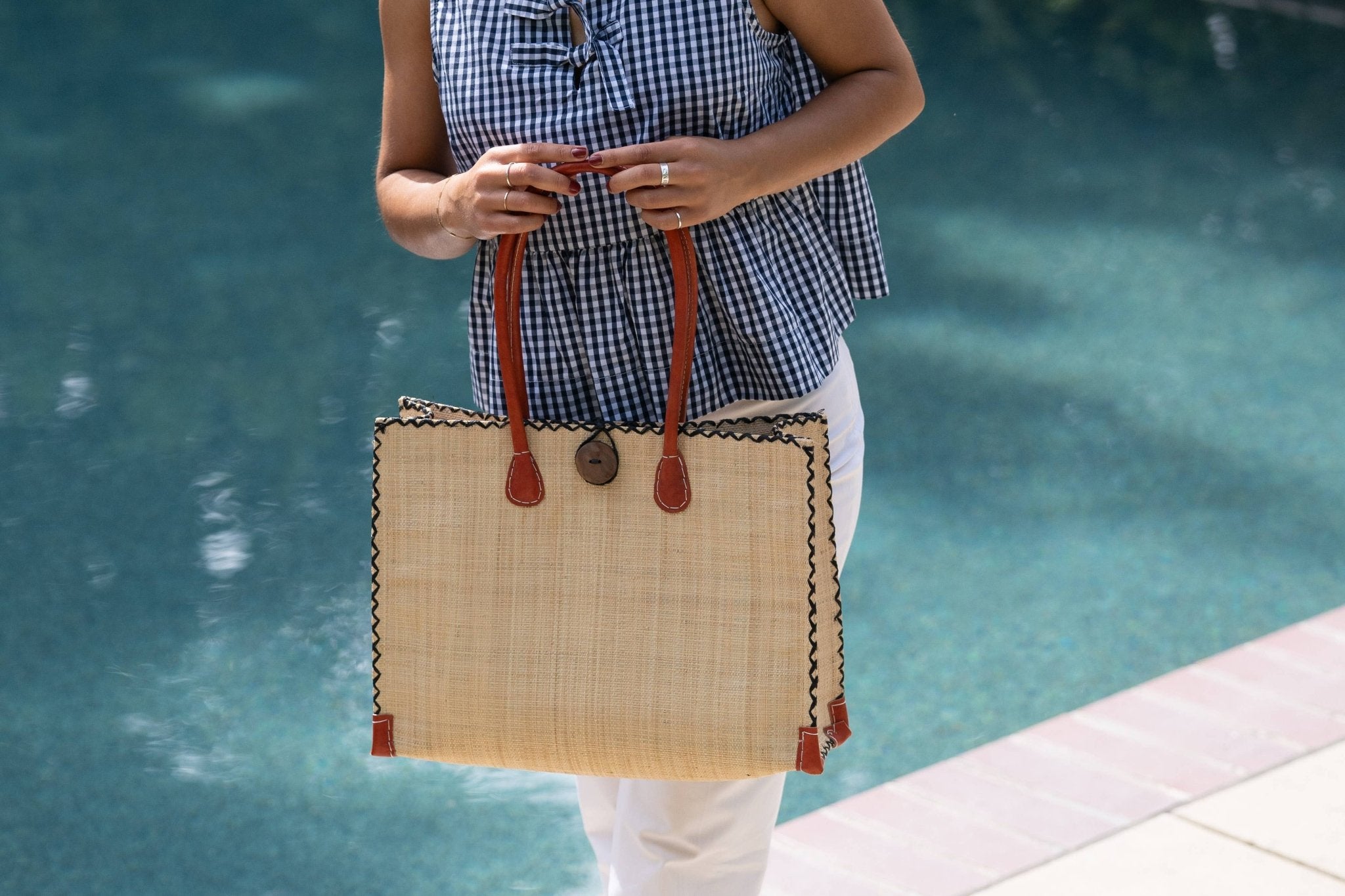 Zafran Solid Straw Beach Bag Fuchsia / Large - Shebobo - Gaines Jewelers