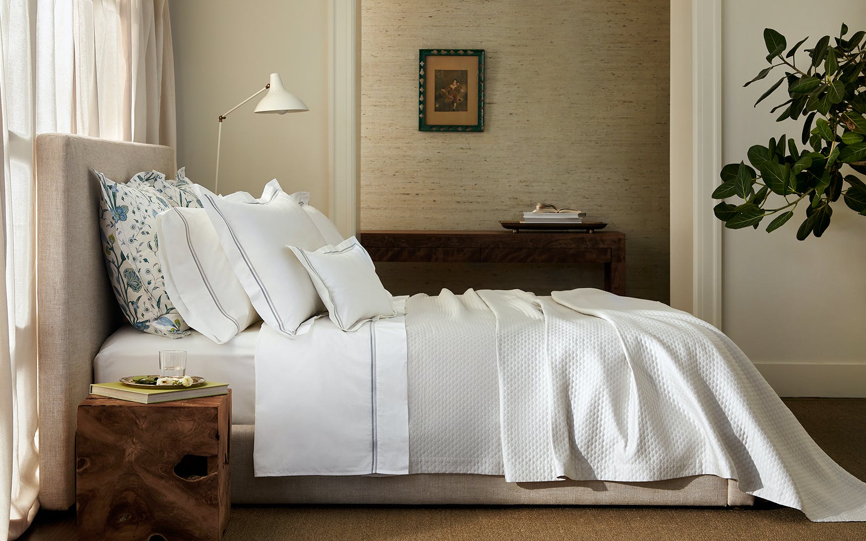 Essex Flat Sheet - White - Gaines Jewelers