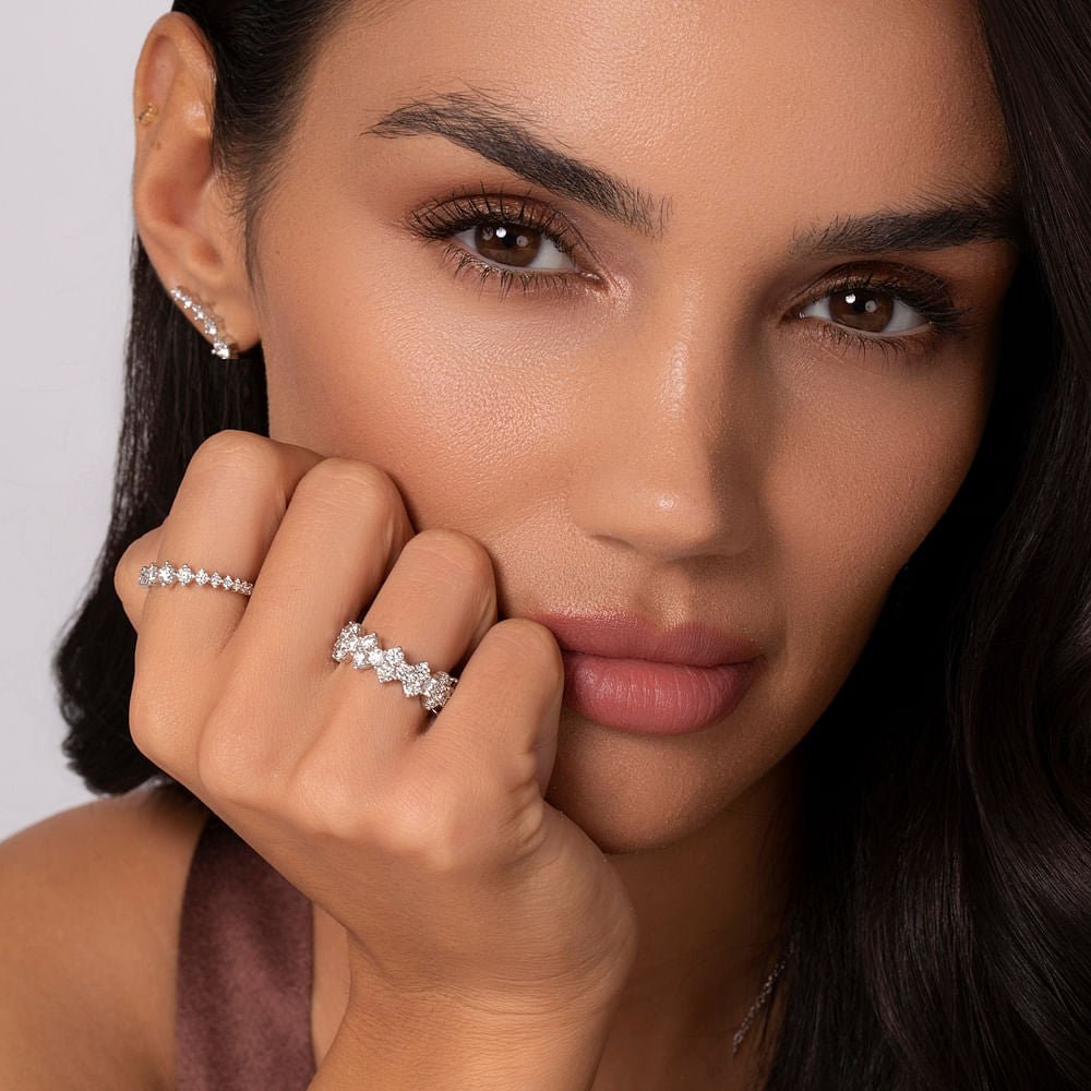 14K White Gold Graduating Diamond Classic Ladies Ring - Gabriel & Co. - Gaines Jewelers