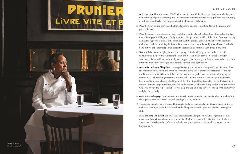 Baking In the American South : 200 Recipes and Their Untold - HarperCollins Christian Publishing - Gaines Jewelers