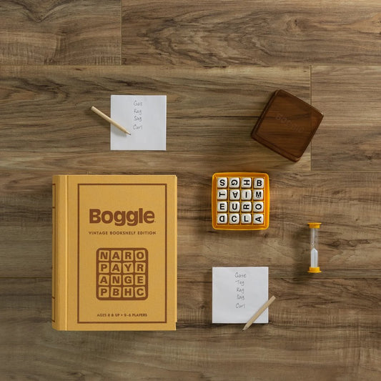 Boggle - Vintage Bookshelf Edition - Gaines Jewelers