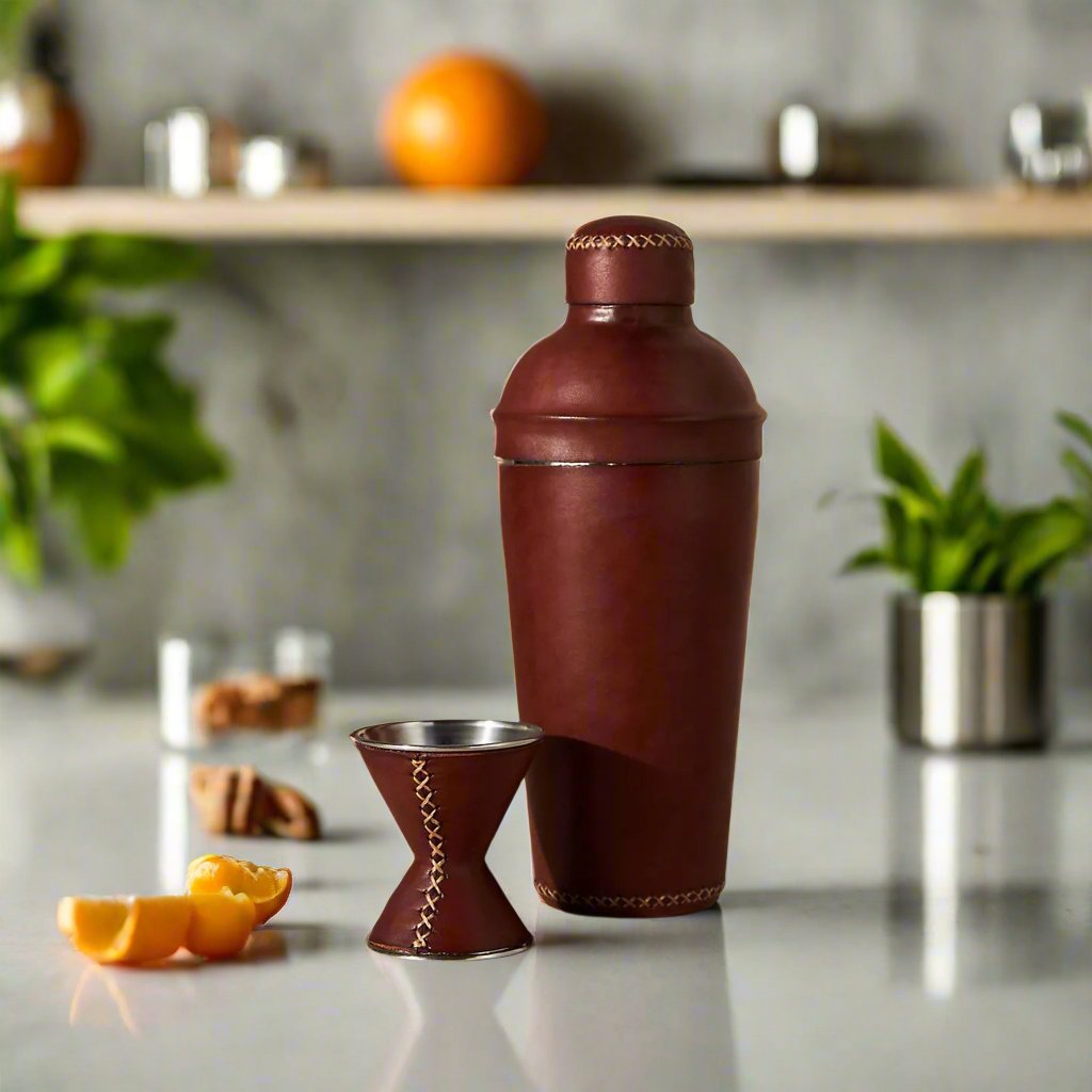 Coctelera - Leather Cocktail Shaker + Jigger - Brown - Bati - Gaines Jewelers