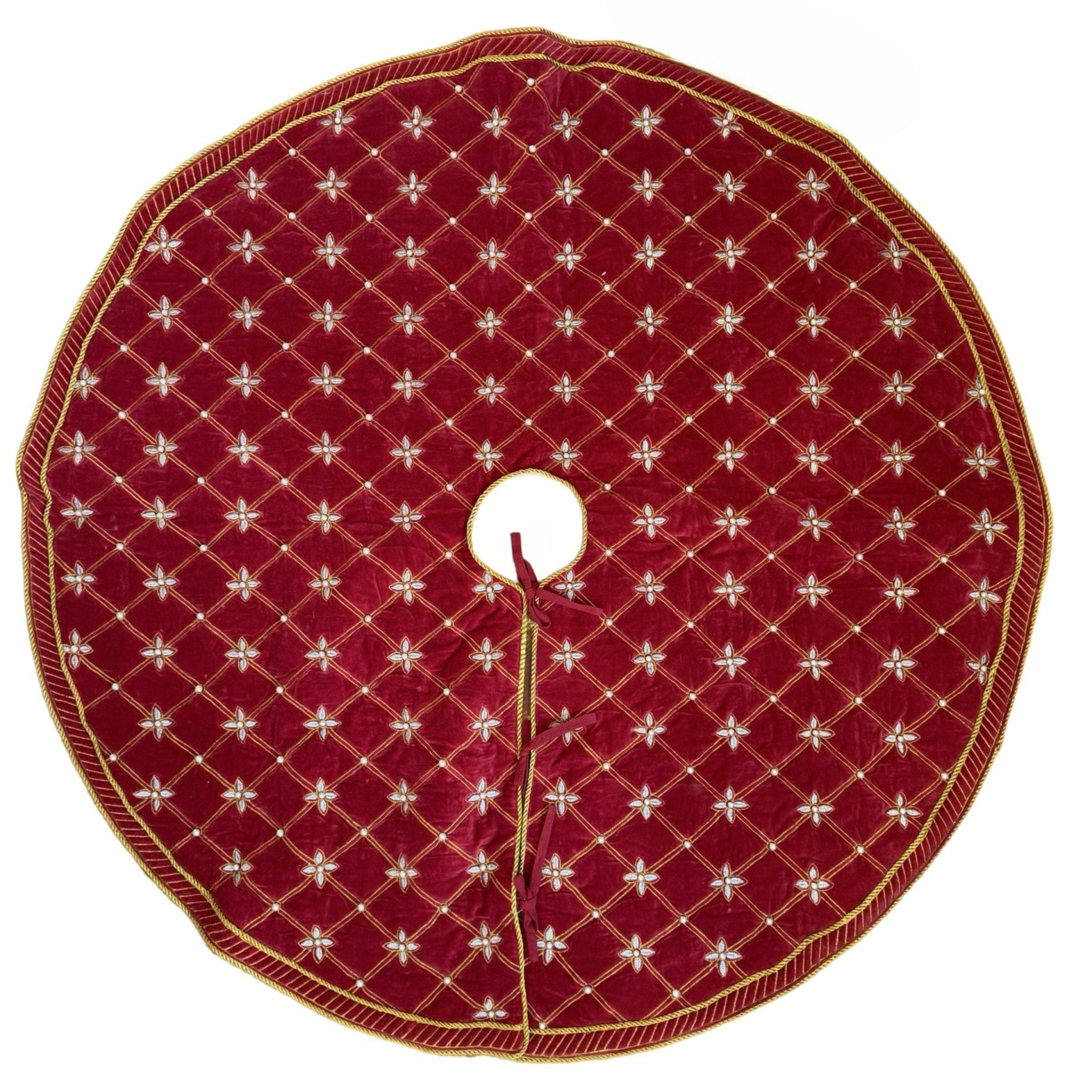 Cross My Heart Tree Skirt - JingleNog - Gaines Jewelers