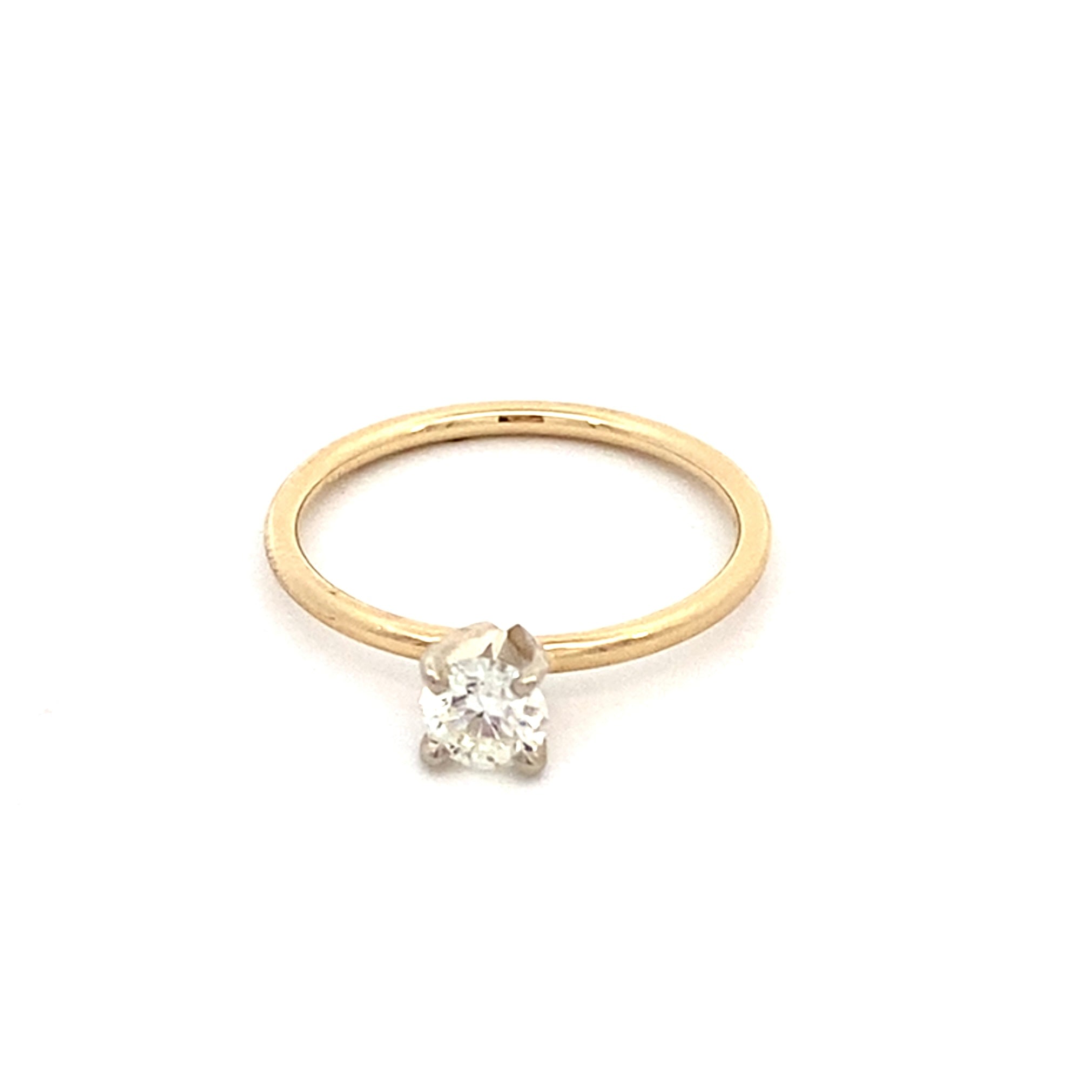 Engagement ring with 1 round diamond - 0.42ct 14kt yellow gold - Gaines Jewelers