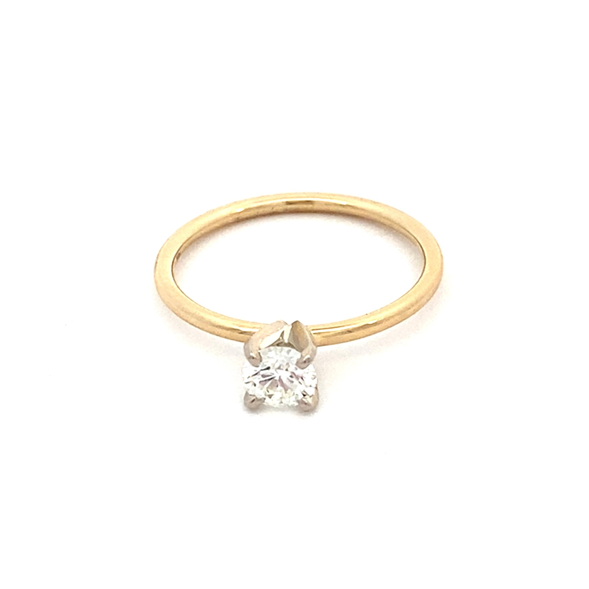 Engagement ring with natural round diamond=0.42ct 14kt yellow gold - Gaines Jewelers