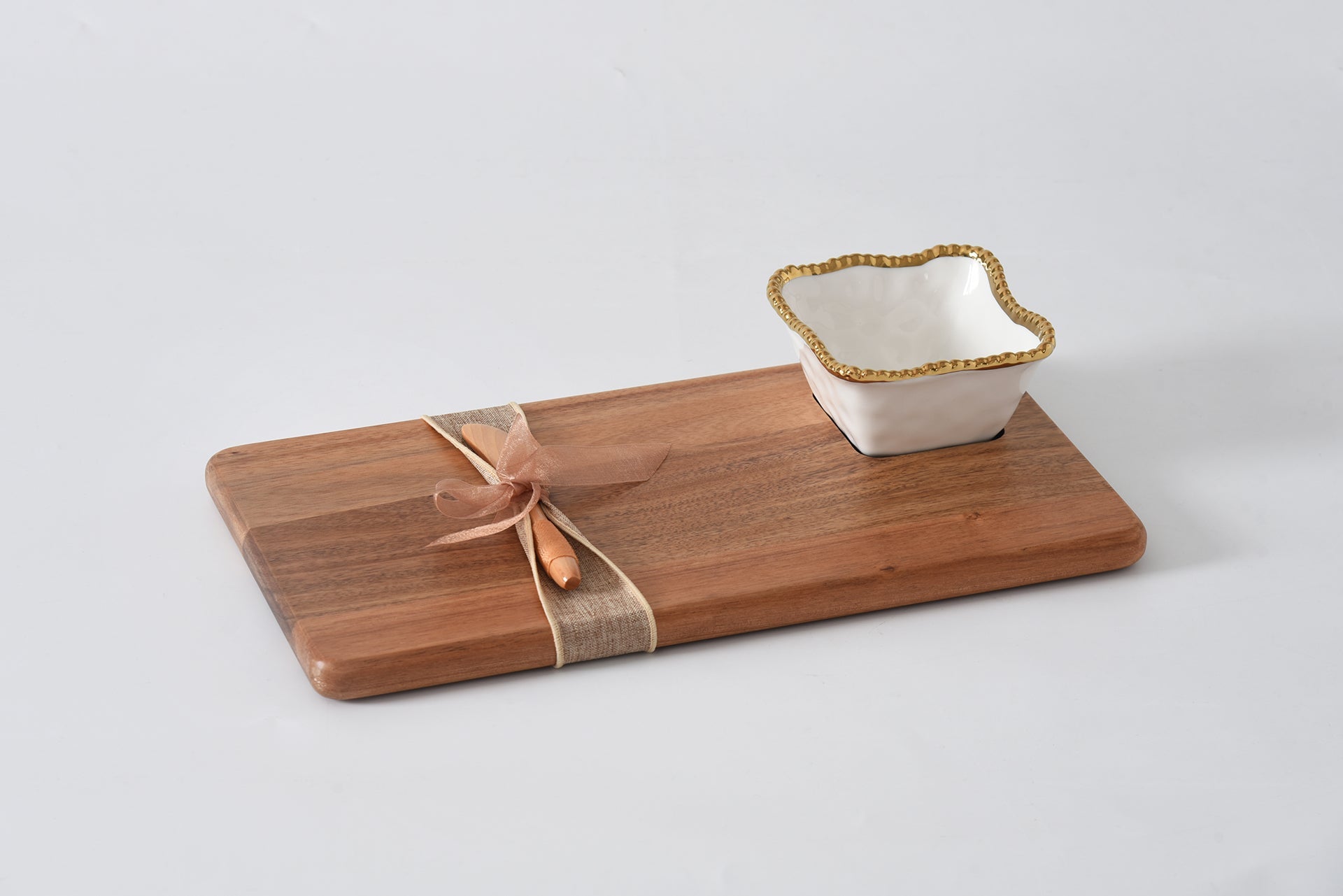 Golden Salerno Entertaining 3 Piece Set - Pampa Bay - Gaines Jewelers