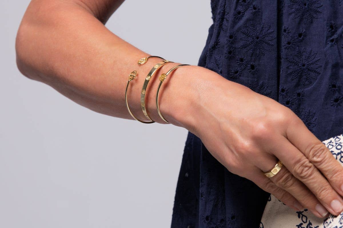 Gracewear Collection - Shield embossed bangle bracelet: Gold Vermeil - Gaines Jewelers