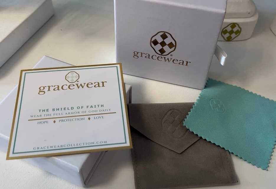 Gracewear Collection - Shield embossed ring: Gold Vermeil - Gaines Jewelers