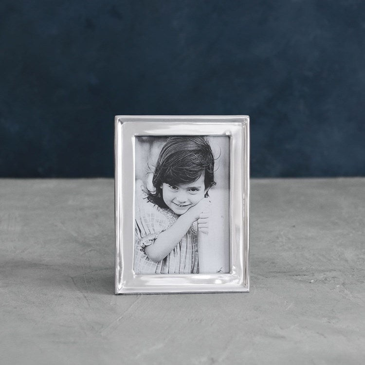 Jason 5 x 7 Vertical Frame - Beatriz Ball - Gaines Jewelers