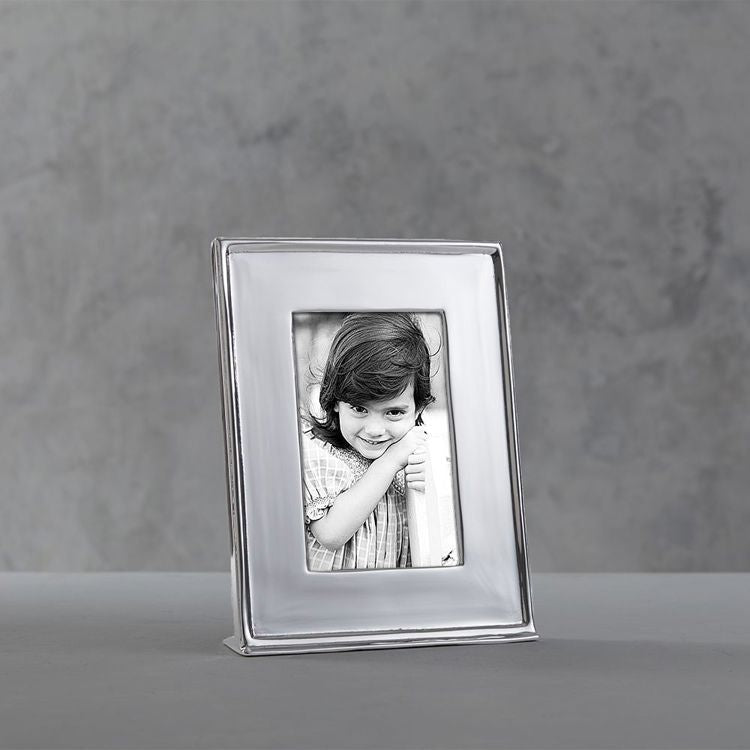 Jason 5 x 7 Vertical Frame - Beatriz Ball - Gaines Jewelers