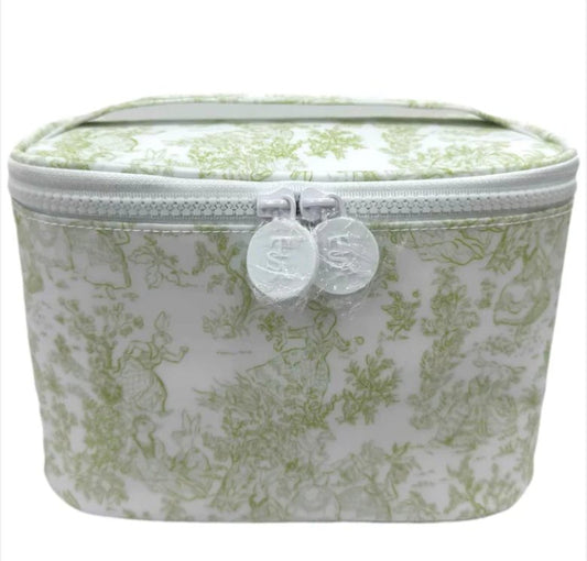 Kit Case- Bunny Toile Green - Gaines Jewelers