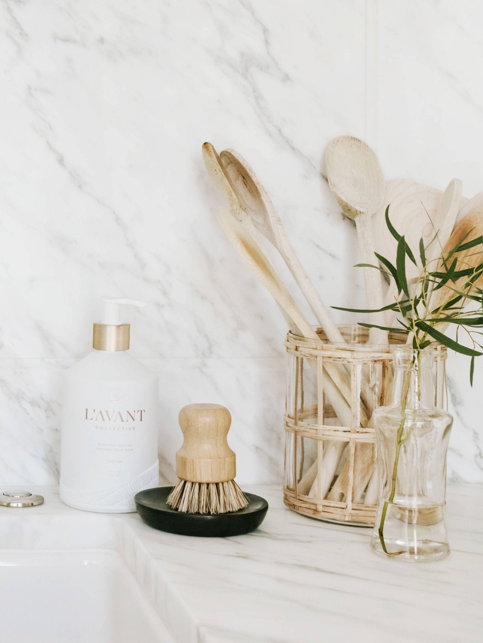 L'AVANT Collective - Fresh Linen High Performing Dish Soap - Gaines Jewelers