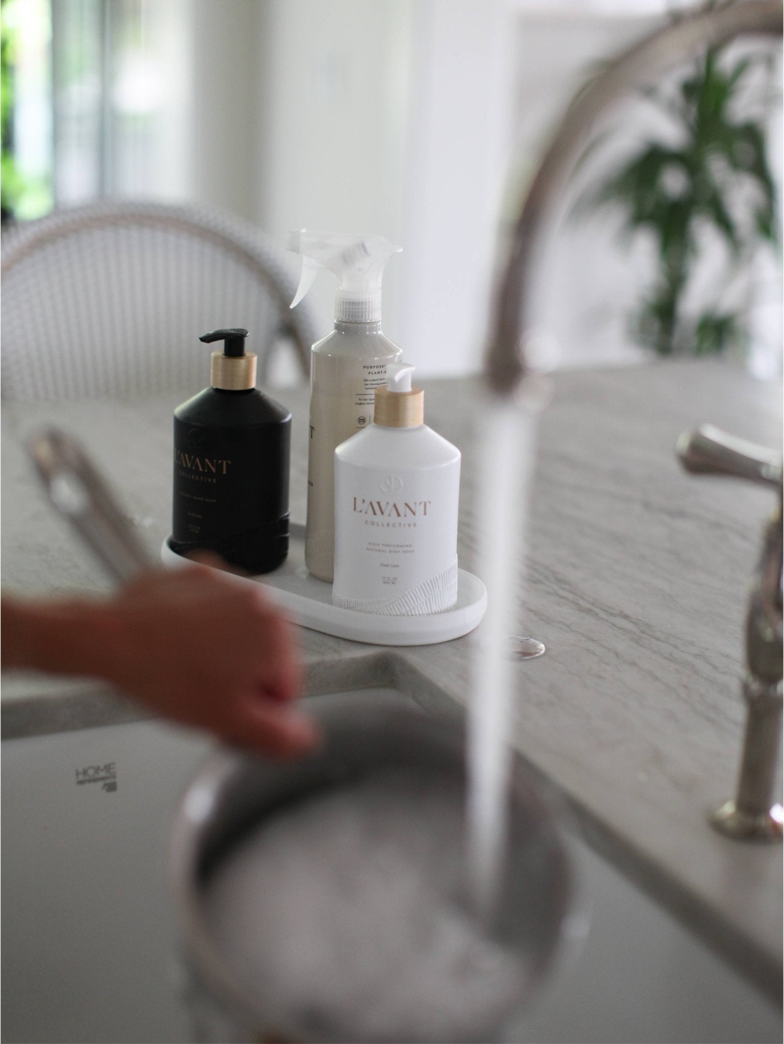 L'AVANT Collective - Fresh Linen High Performing Dish Soap - Gaines Jewelers