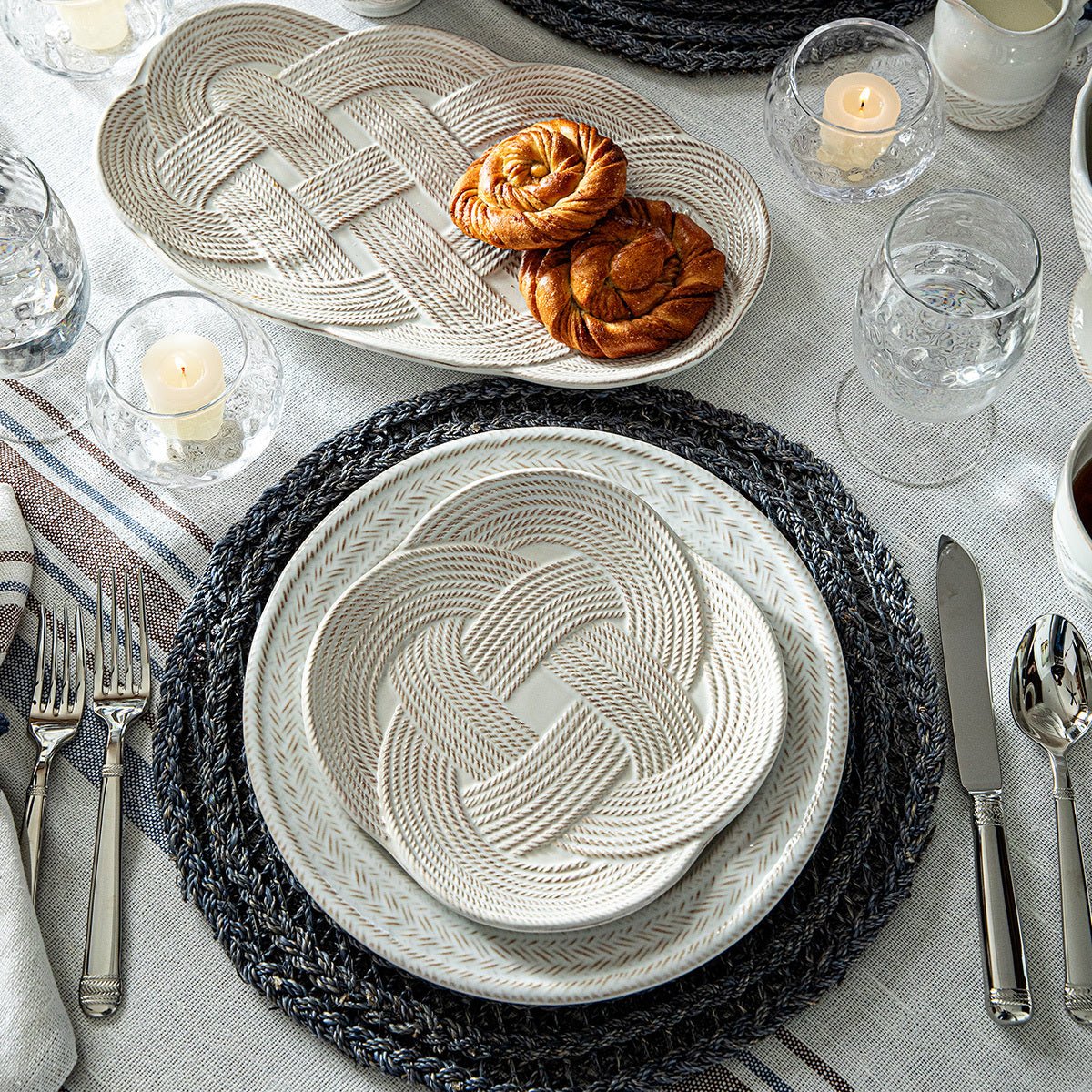 Le Panier Mystic Knot Dessert/Salad Plate - Whitewash - Juliska - Gaines Jewelers