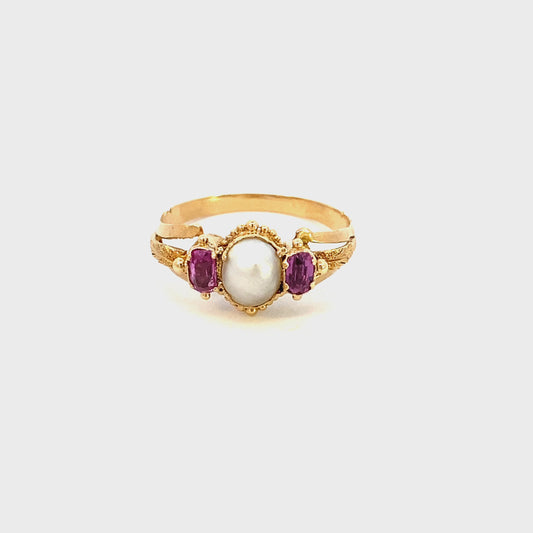 Antique ruby and pearl ring yellow gold