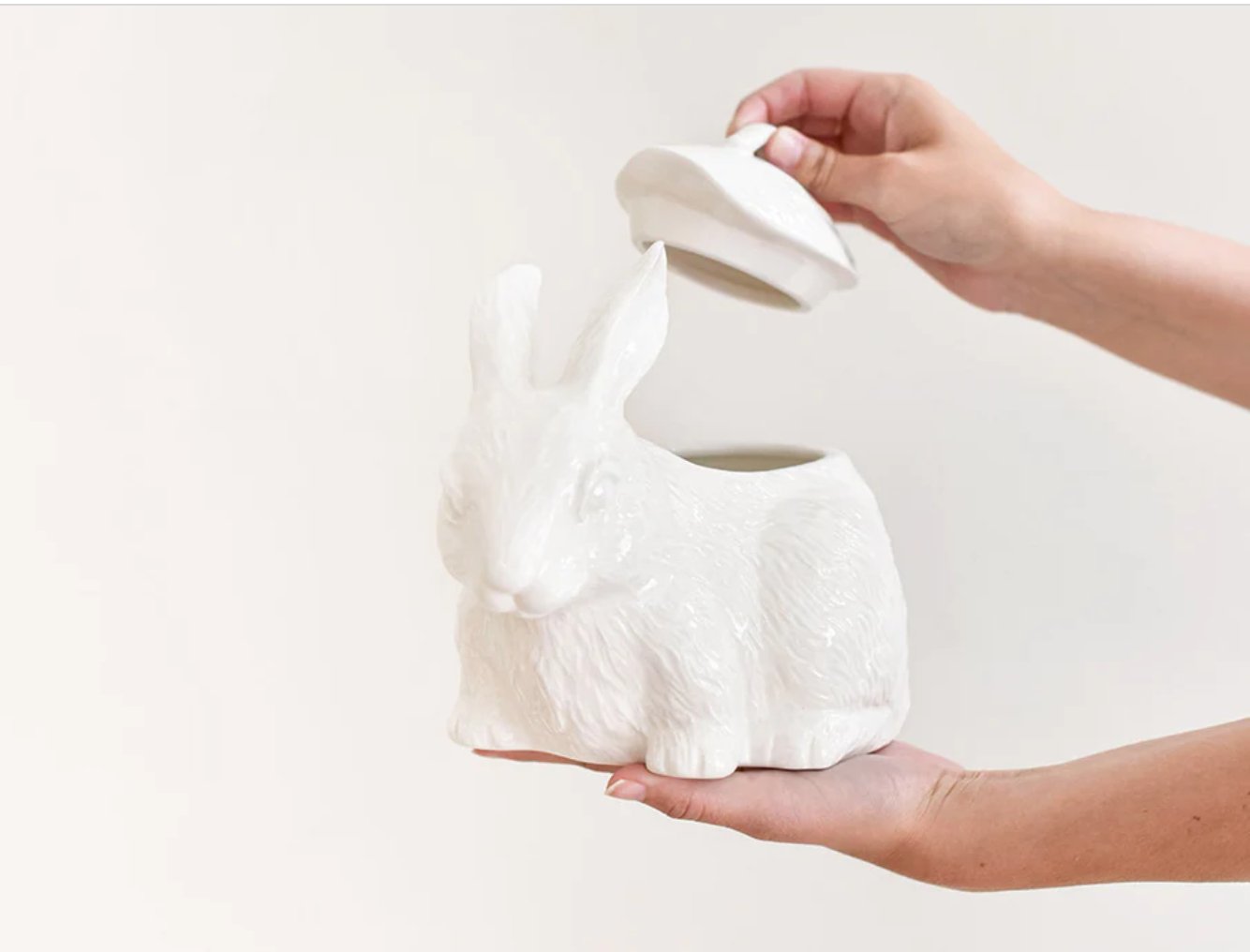 Rabbit Covered Bowl - Gaines Jewelers