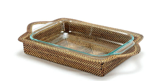 Rectangular Casserole Basket with Pyrex, 2 Qt Baker - Gaines Jewelers