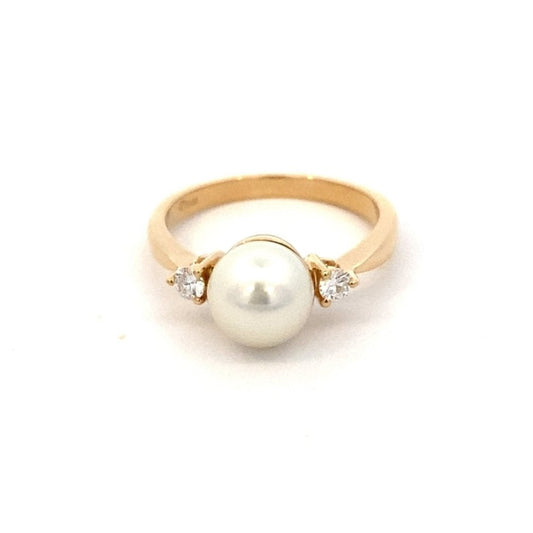 Ring - 8mm cultured pearl with side diamonds 14kt yellow gold - Gaines Jewelers