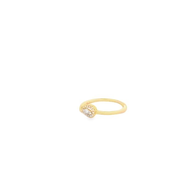 Ring diamond pear shape one side open top 18kt yellow gold - Gaines Jewelers