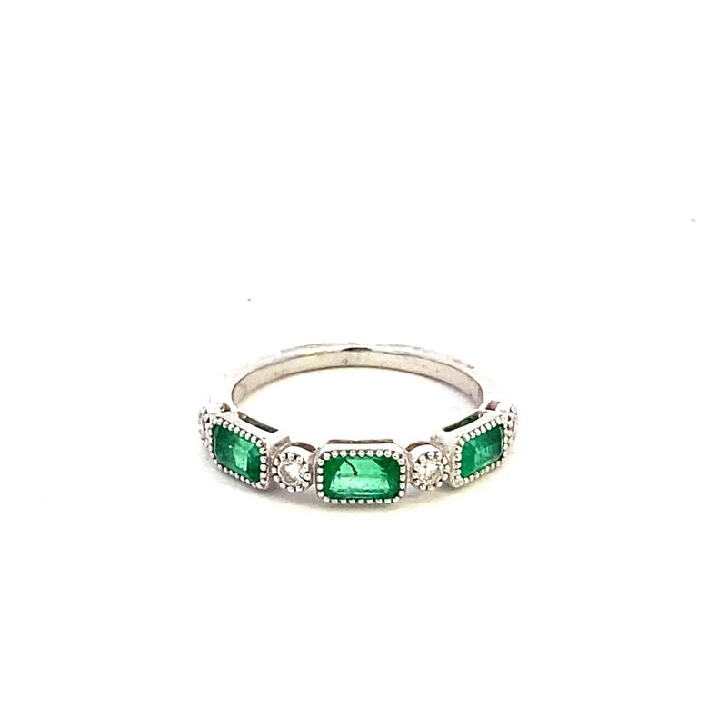 Ring emerald 3 diamond 4 coin edge bezels 18kt white gold - Gaines Jewelers