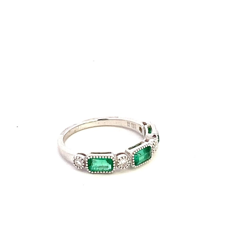 Ring emerald 3 diamond 4 coin edge bezels 18kt white gold - Gaines Jewelers