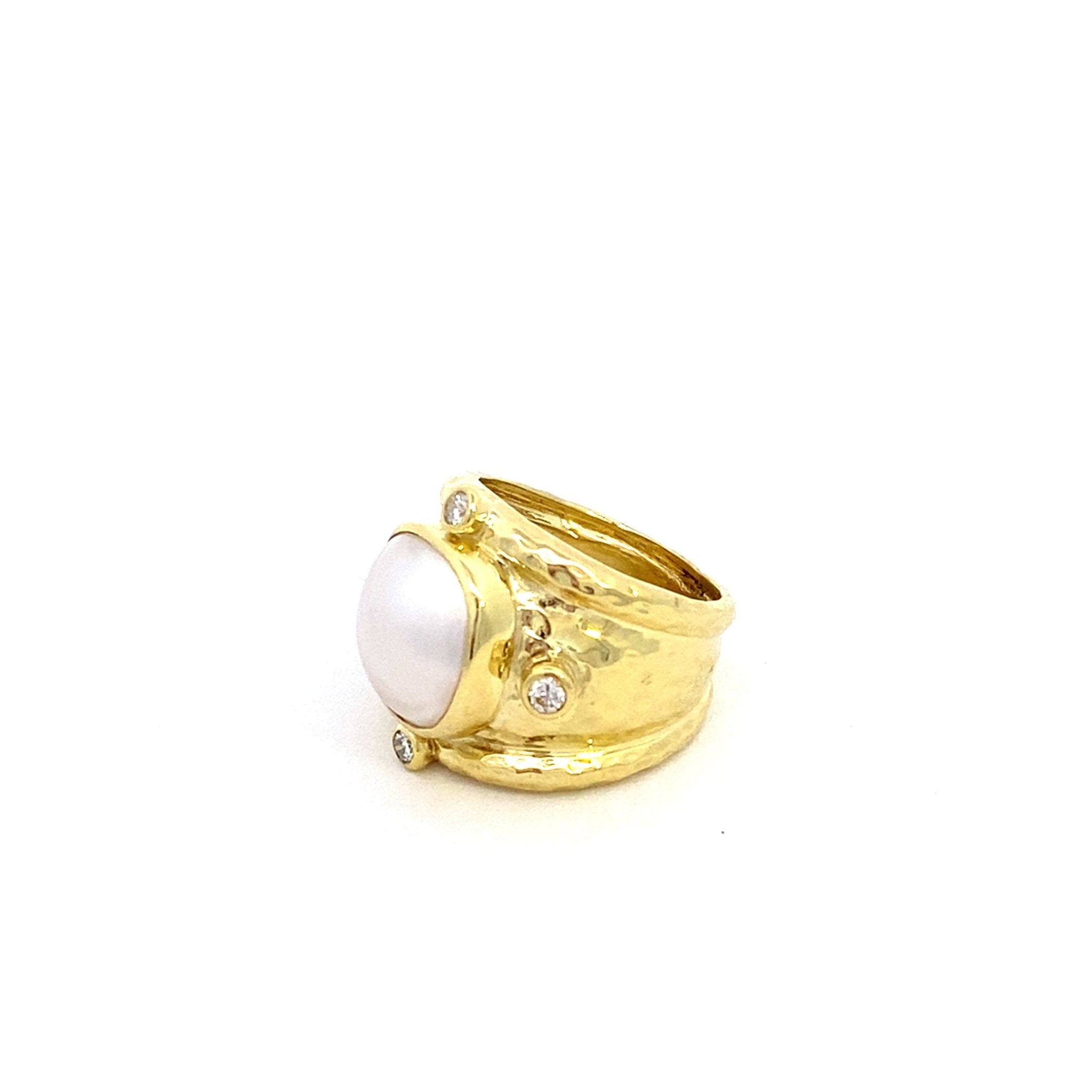 Ring with a mabe pearl 4 diamonds wide hammered shank 14kt yellow gold - Mazza - Gaines Jewelers