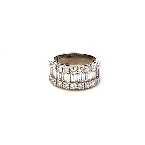 Ring with diamond baguette ring with 2 rows of round diamonds - Gaines Jewelers