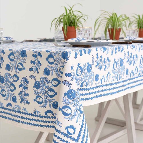 Tablecloth Pom Bells Wedgewood - Gaines Jewelers