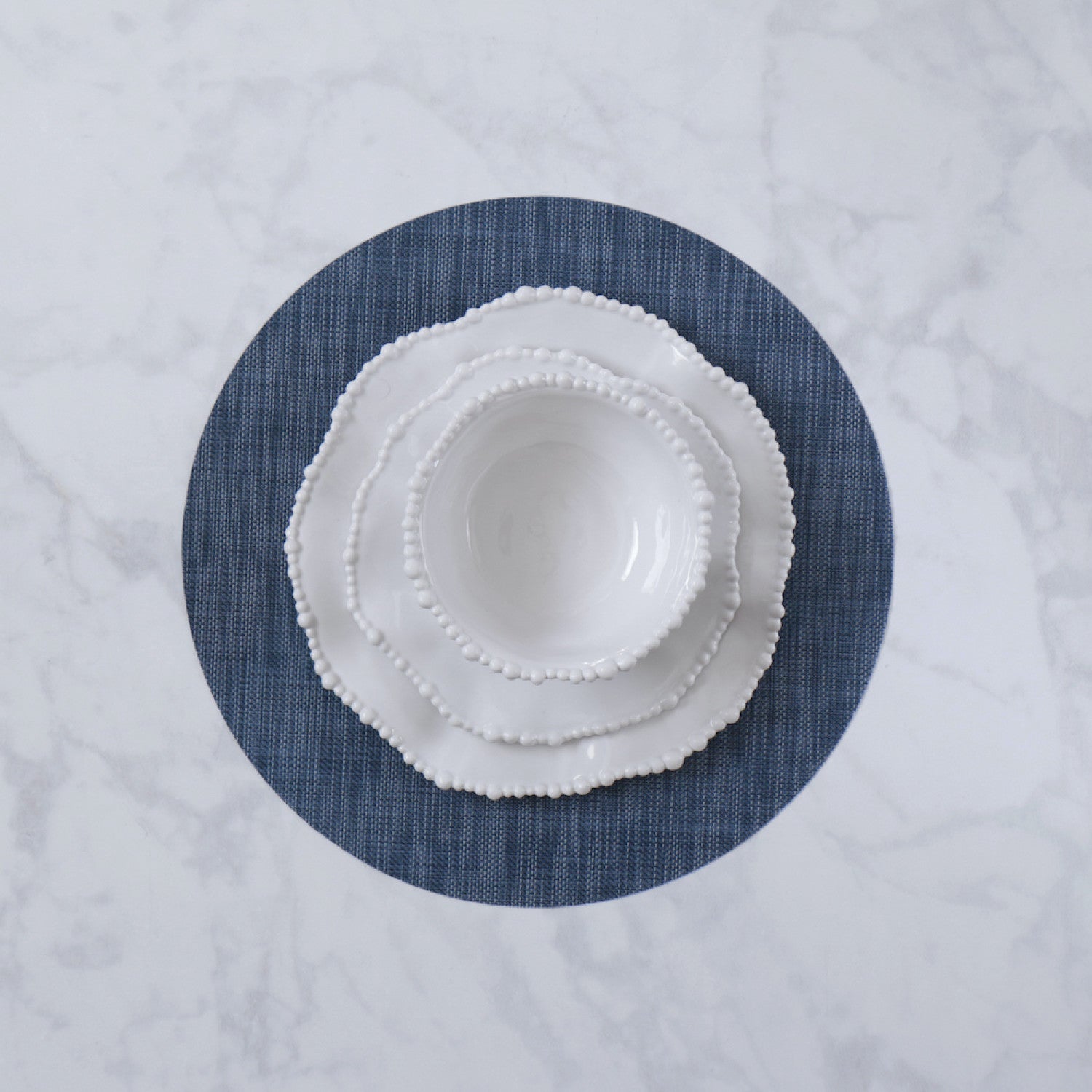 VIDA Round Woven Placemats Set of 4 (Navy) - Gaines Jewelers