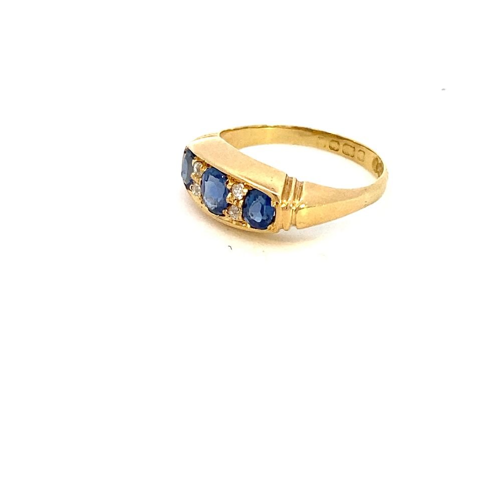 Antique ring 3 oval sapphires diamond - Gaines Jewelers