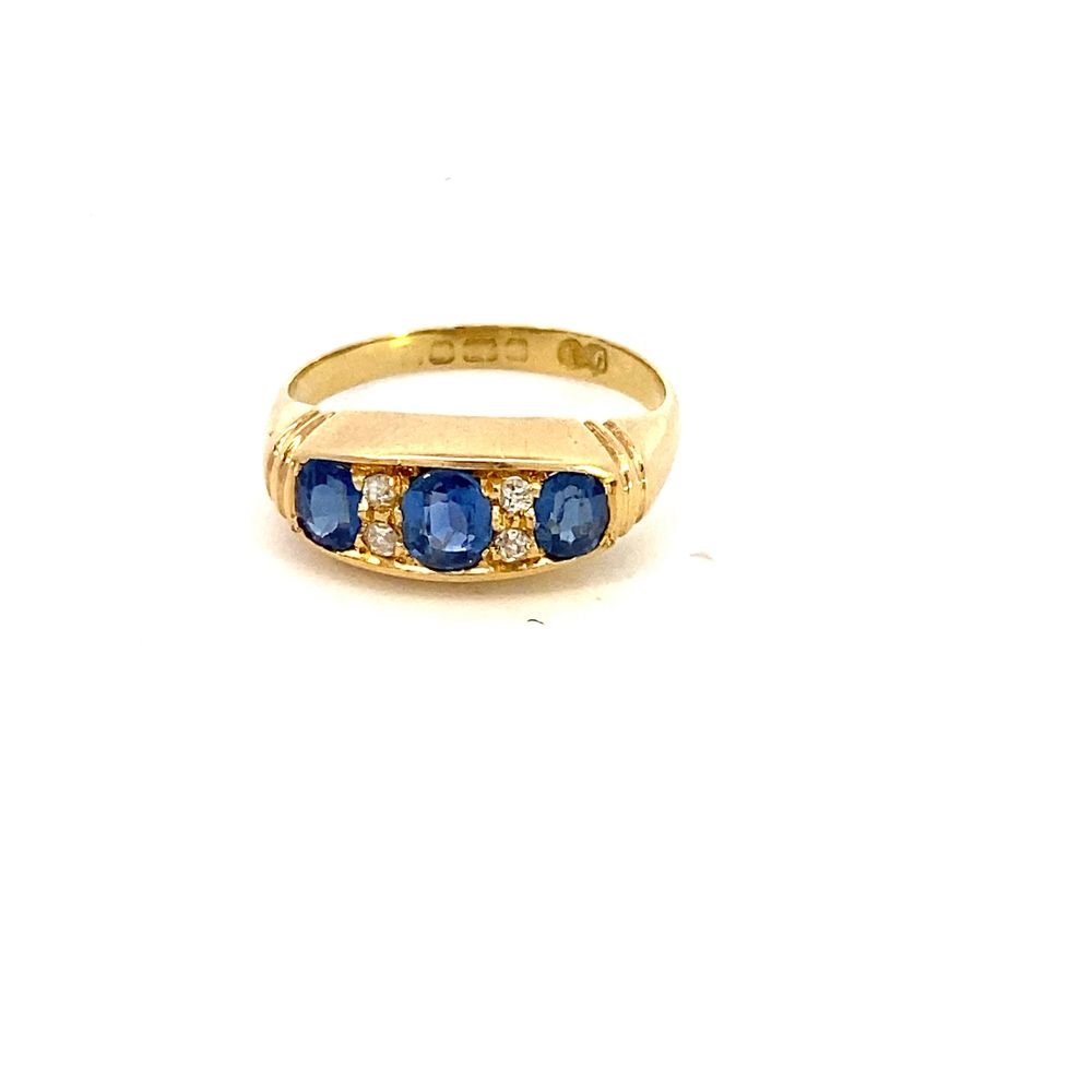 Antique ring 3 oval sapphires diamond - Gaines Jewelers