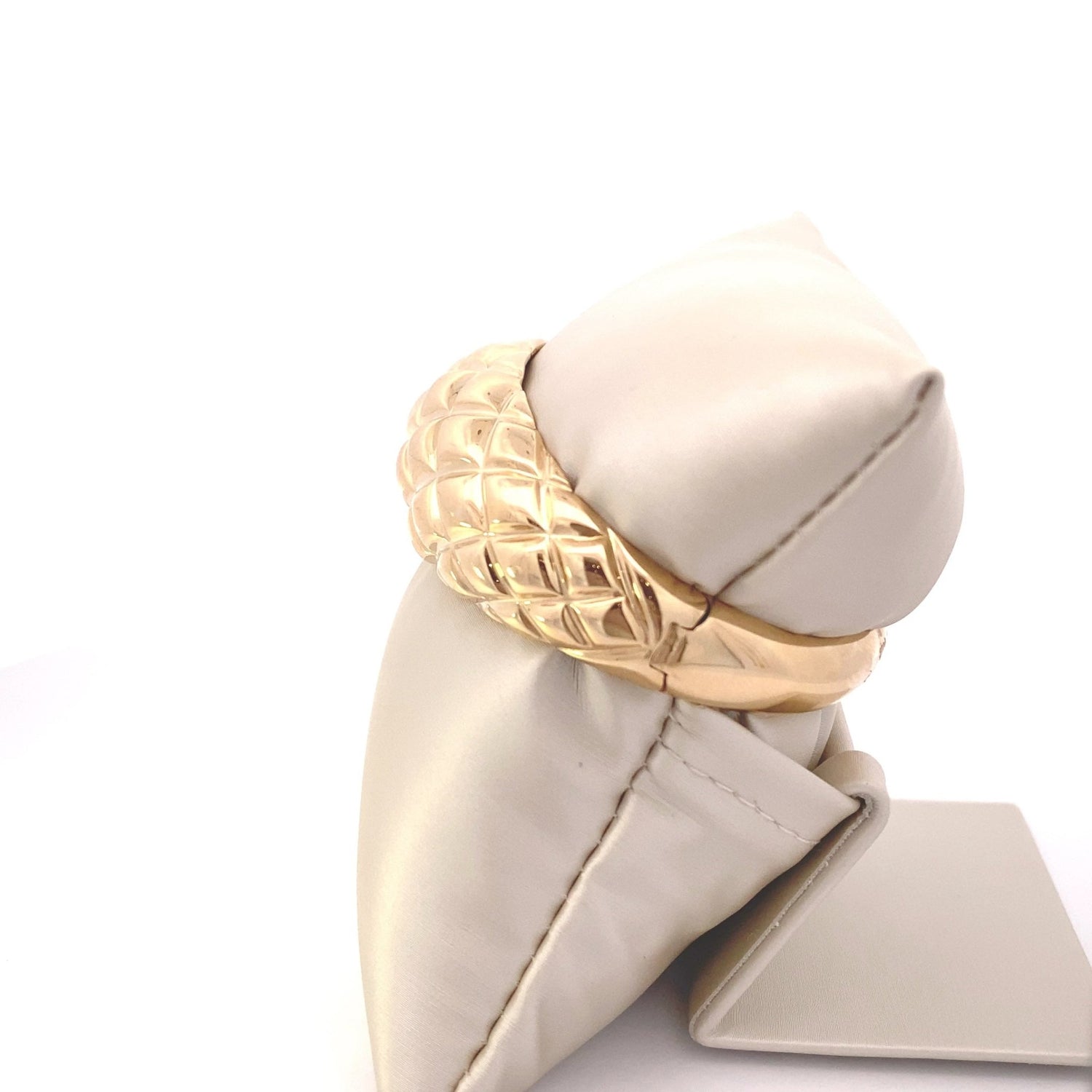 Bracelet- 14k yellow gold bangle quilted dome - Gaines Jewelers