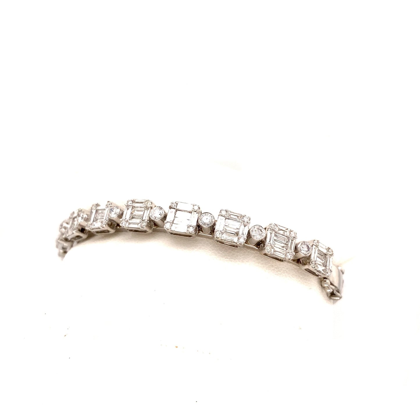 Bracelet- Multi Diamond - Gaines Jewelers