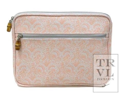 Classique Bag - Batik Blush - Gaines Jewelers