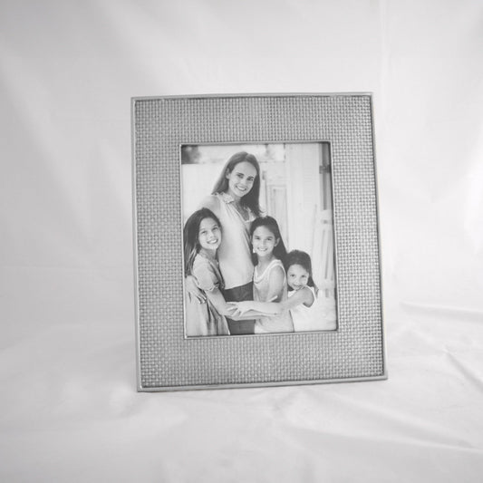 FRAME Tiffany 8 x 10 - Gaines Jewelers