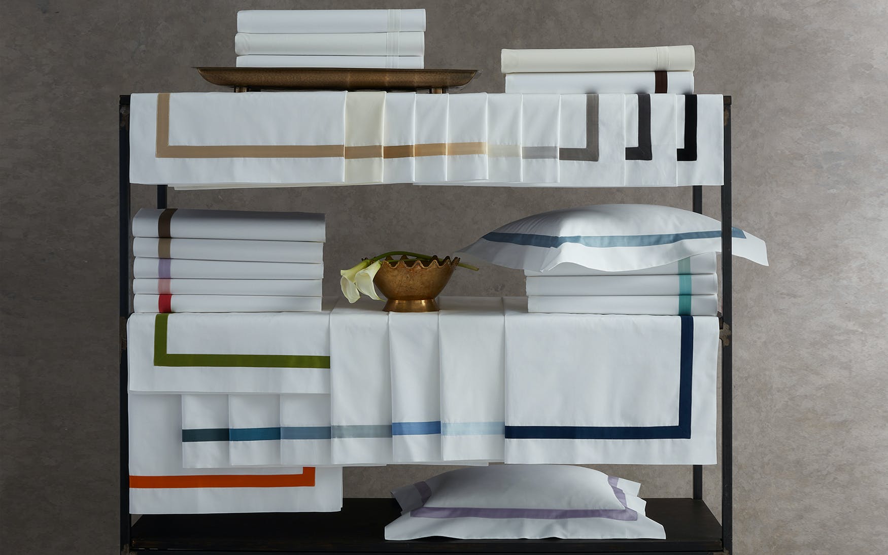 Lowell Pillowcase - Single - Gaines Jewelers