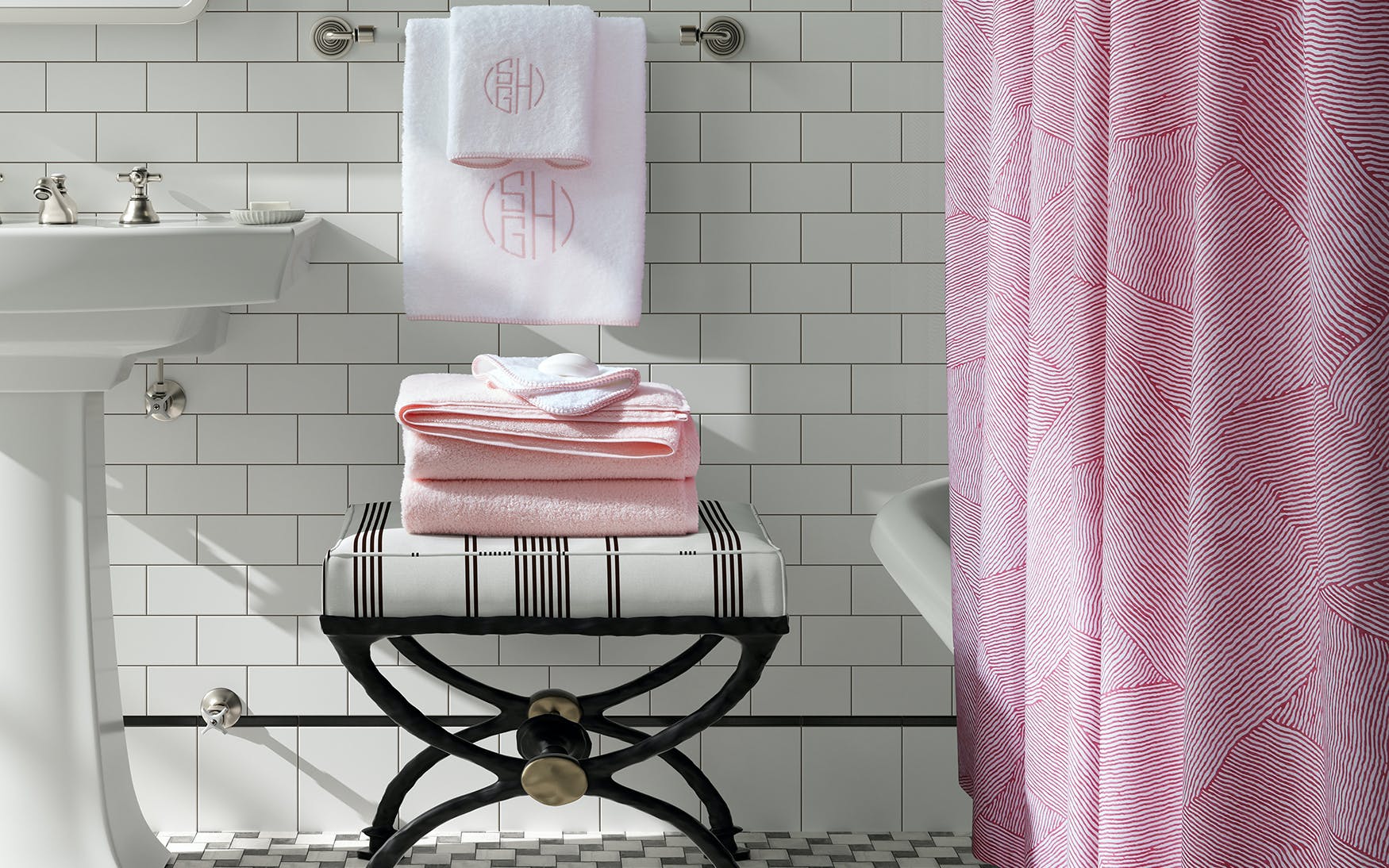 Matouk - Milagro Wash Cloth - Gaines Jewelers