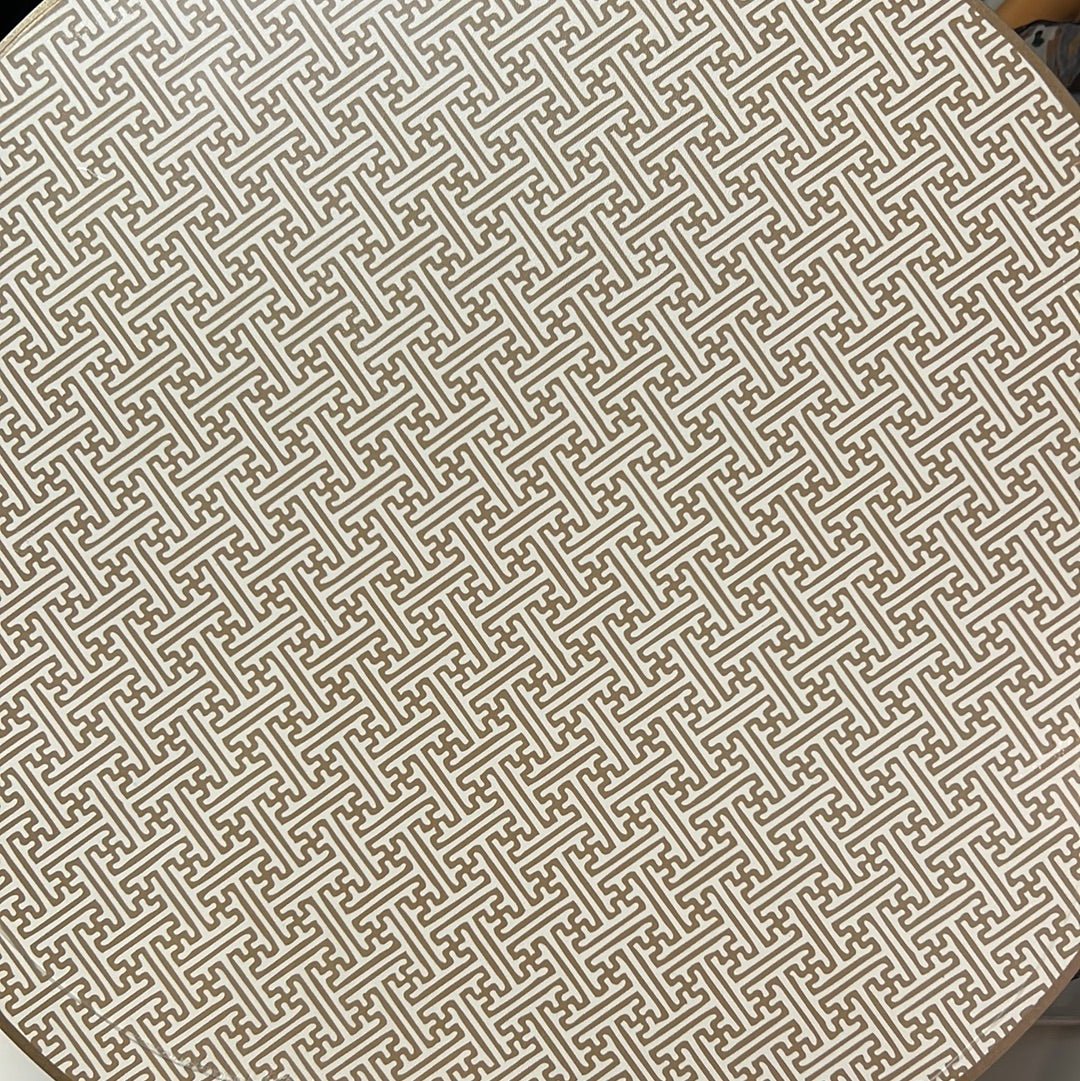 Reversible Round Wood Placemats - Gaines Jewelers