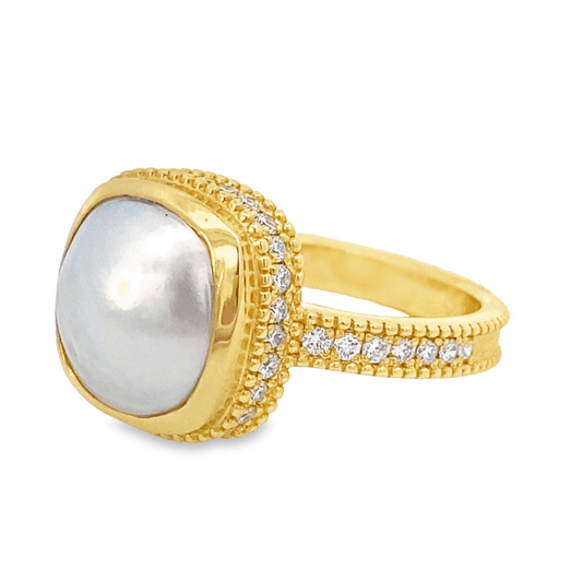 Ring- 14k yg mabe pearl with diamond rim shank - Gaines Jewelers