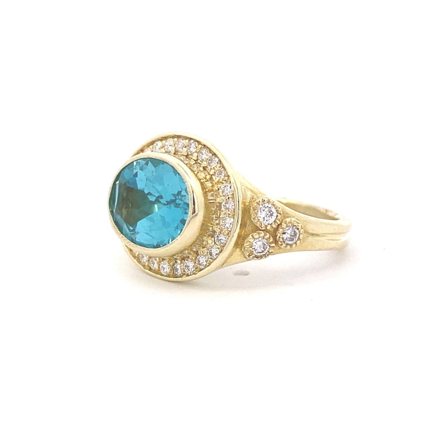 Ring Oval Cabochon Apatite with Diamonds - Gaines Jewelers