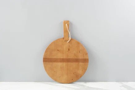 Small Round Pine Charcuterie Board - Gaines Jewelers