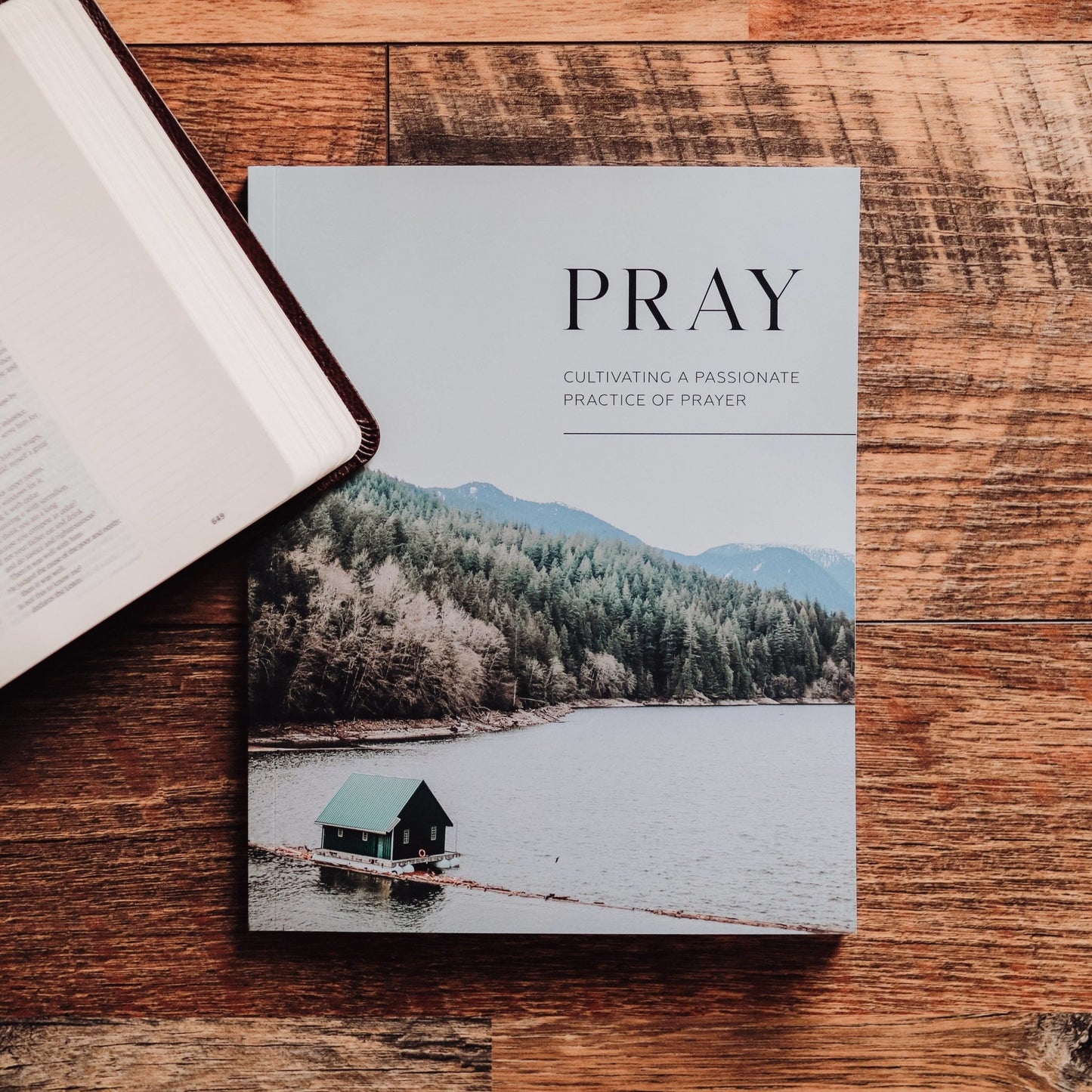 The Daily Grace Co - Pray | Cultivating a Passionate Practice of Prayer - Men - Gaines Jewelers